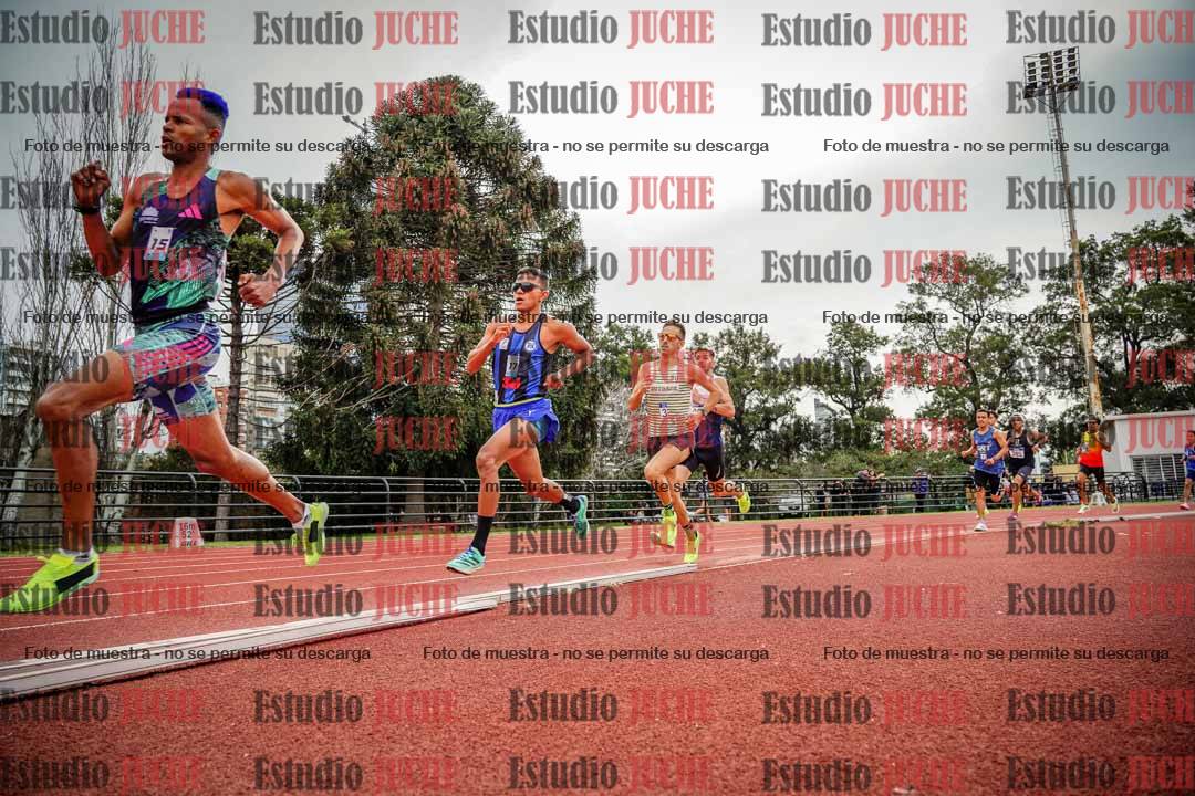 Fotos de los 1500 m llanos de varones