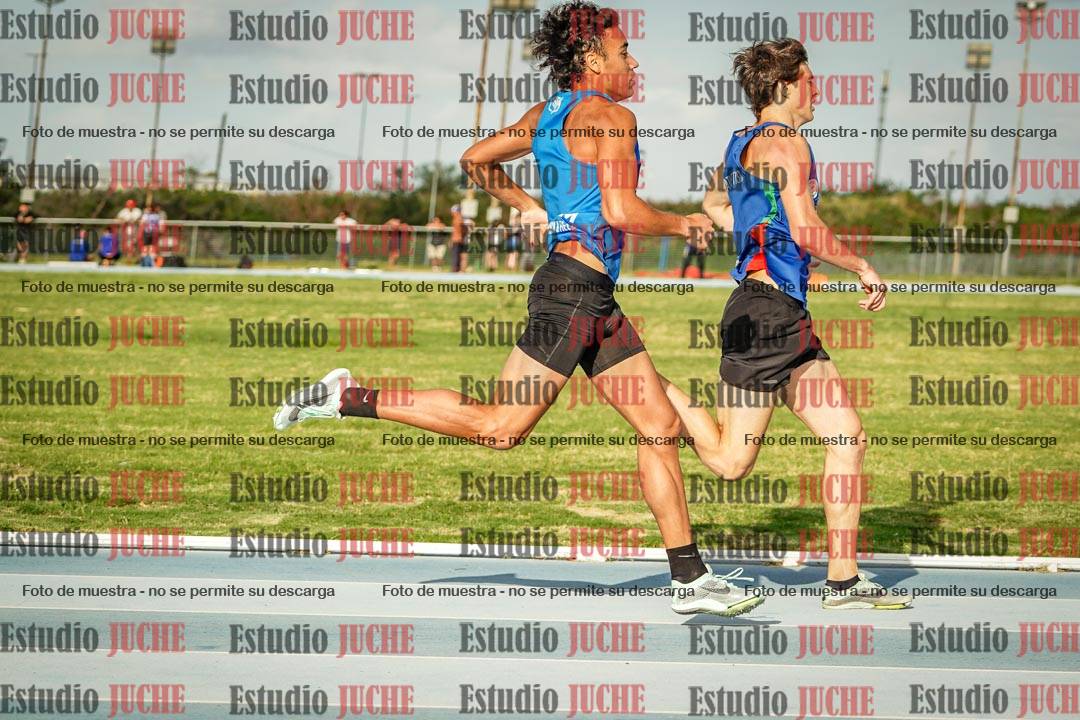 Fotos de los 800 m llanos de varones