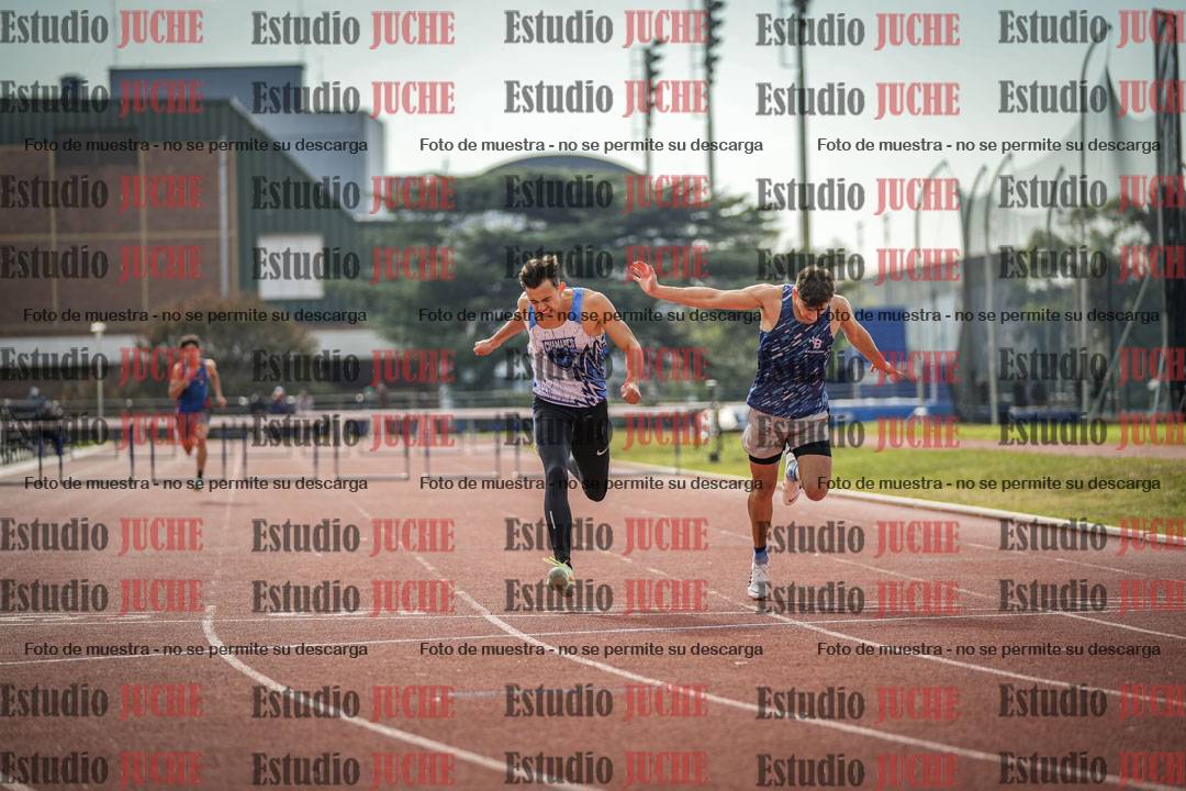 Fotos de los 400 m con vallas de varones