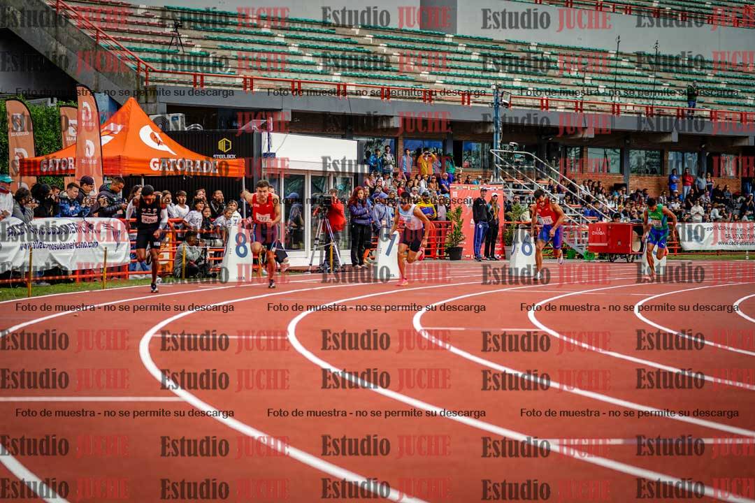 Fotos de los 800 m llanos de varones - FINAL