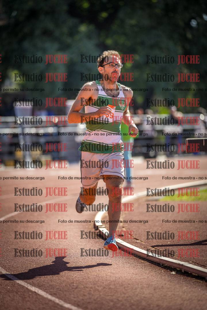 Fotos de los 800 m llanos de varones