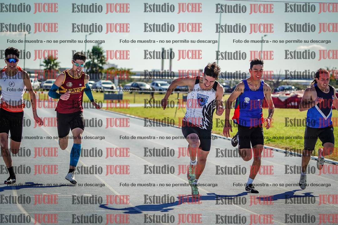 Fotos de los 200 m llanos de varones