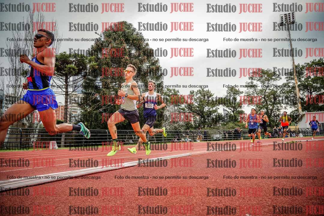Fotos de los 1500 m llanos de varones