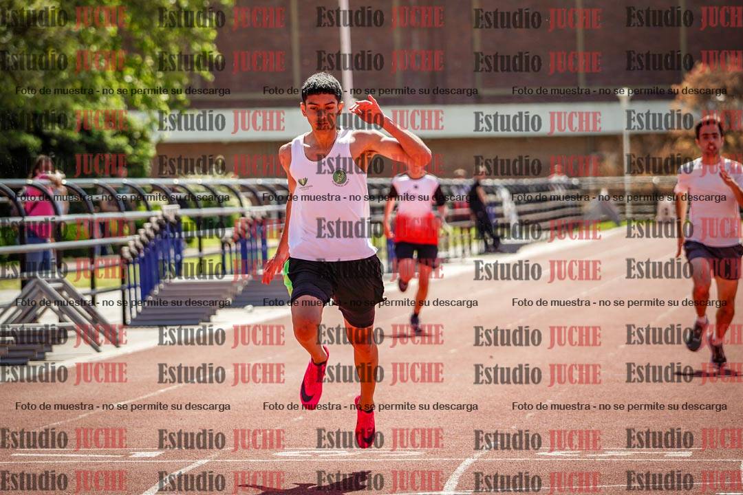 Fotos de los 200 m llanos de varones