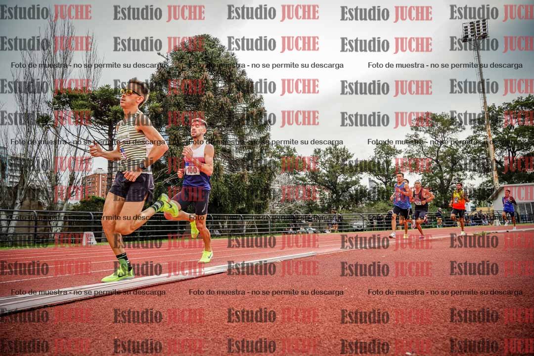 Fotos de los 1500 m llanos de varones