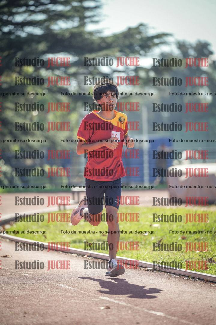 Fotos de los 2400 m llanos de varones