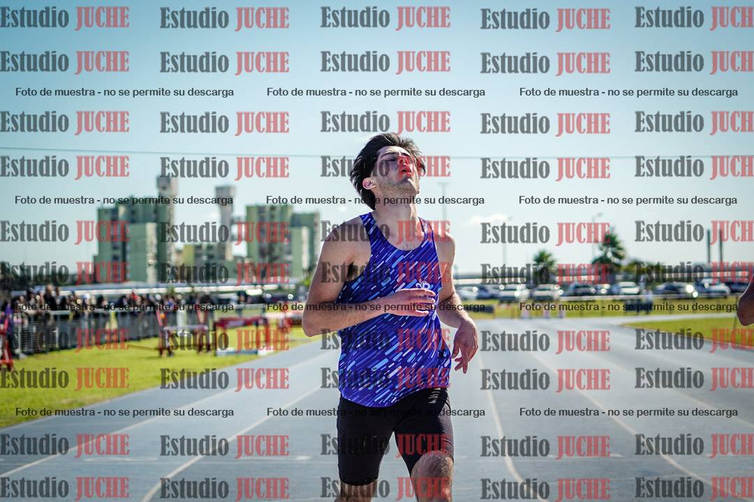 Fotos de los 200 m llanos de varones