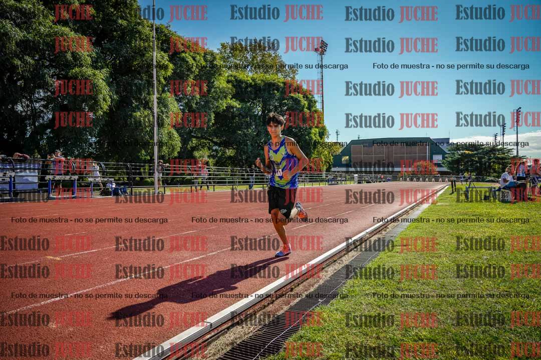Fotos de los 2400 m de varones