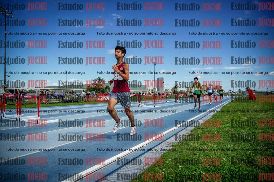 Fotos de los 1000 m llanos de varones