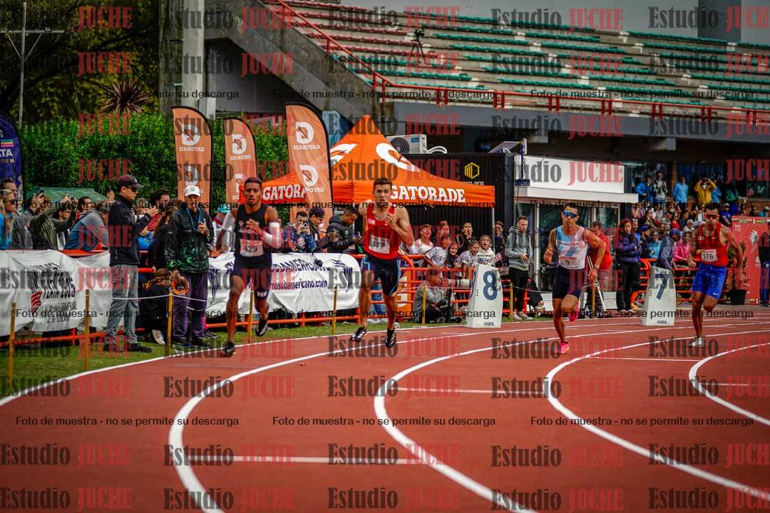 Fotos de los 800 m llanos de varones - FINAL