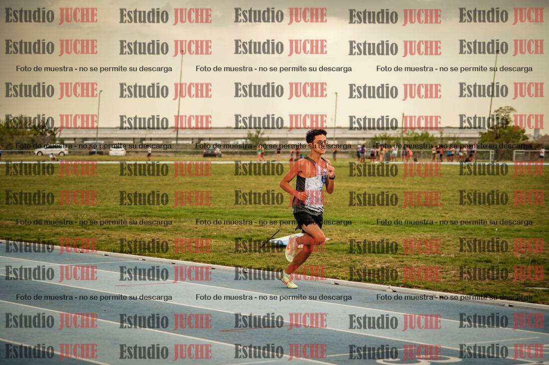 Fotos de los 600 m llanos de varones