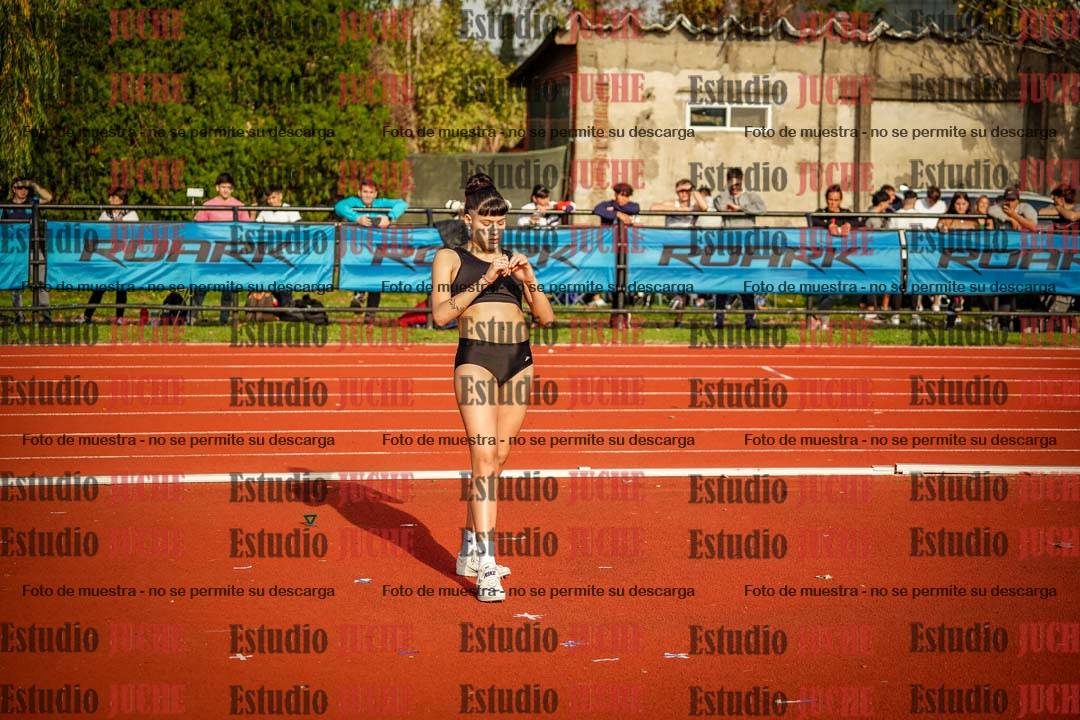 Fotos del salto en alto de mujeres