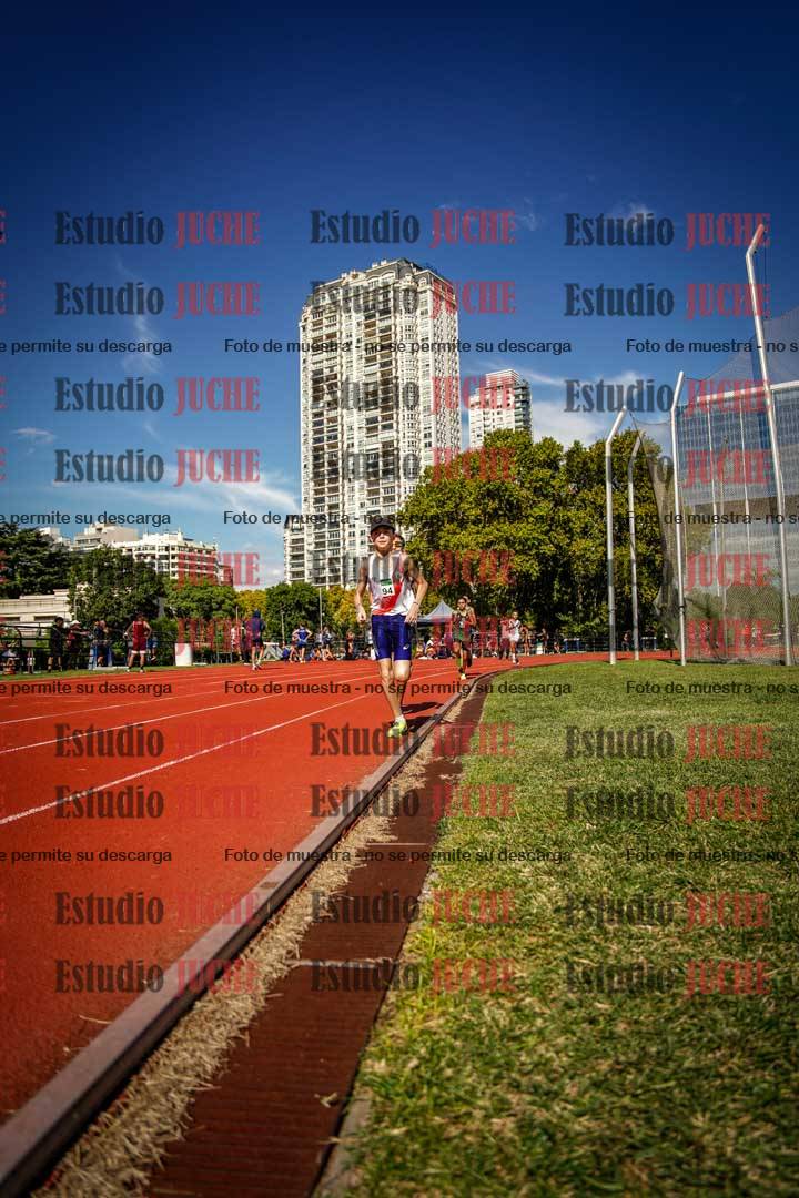 Fotos de los 2400 m de varones