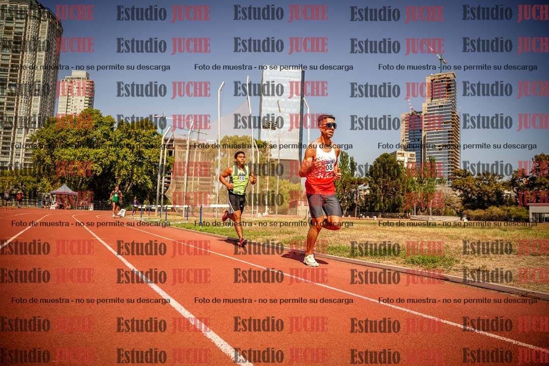 Fotos de los 3000 m llanos de varones