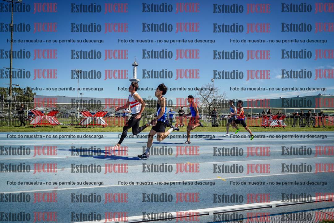 Fotos de los 100 m llanos de varones
