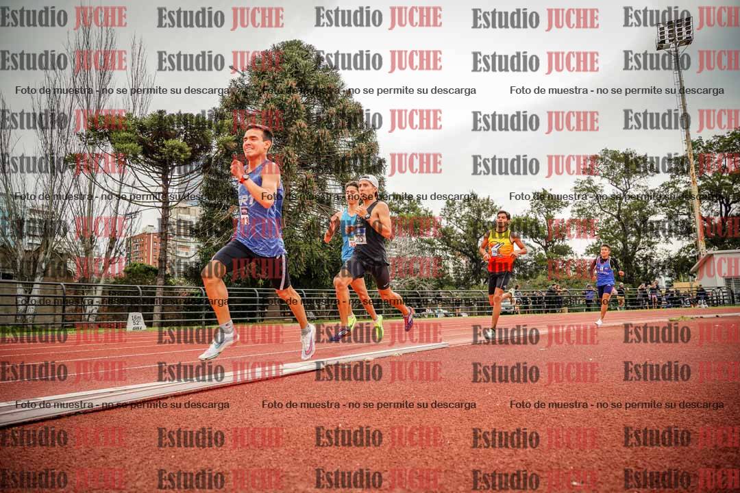 Fotos de los 1500 m llanos de varones