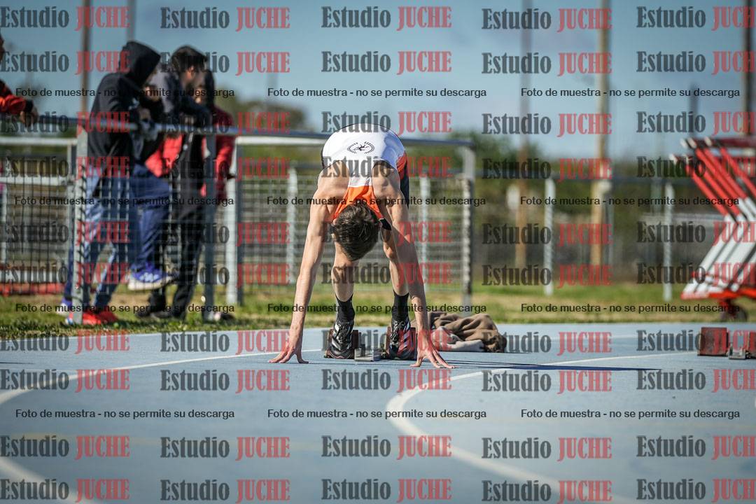 Fotos de los 200 m llanos de varones
