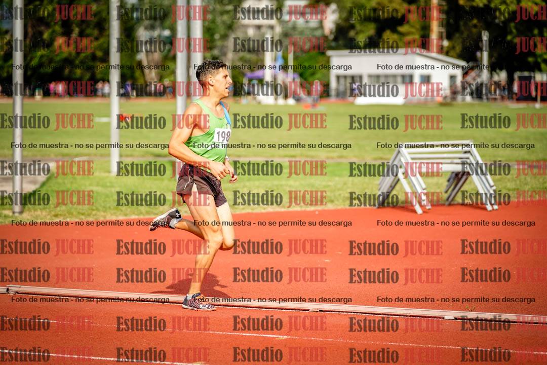 Fotos de los 3000 m llanos de varones