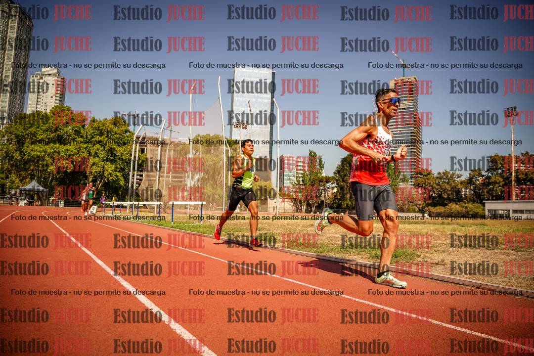 Fotos de los 3000 m llanos de varones