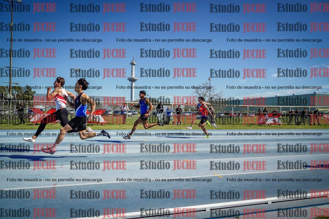 Fotos de los 100 m llanos de varones