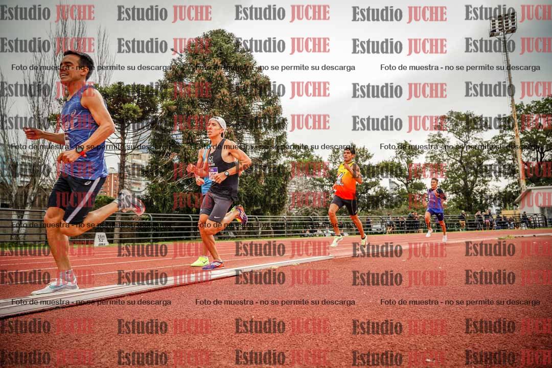 Fotos de los 1500 m llanos de varones