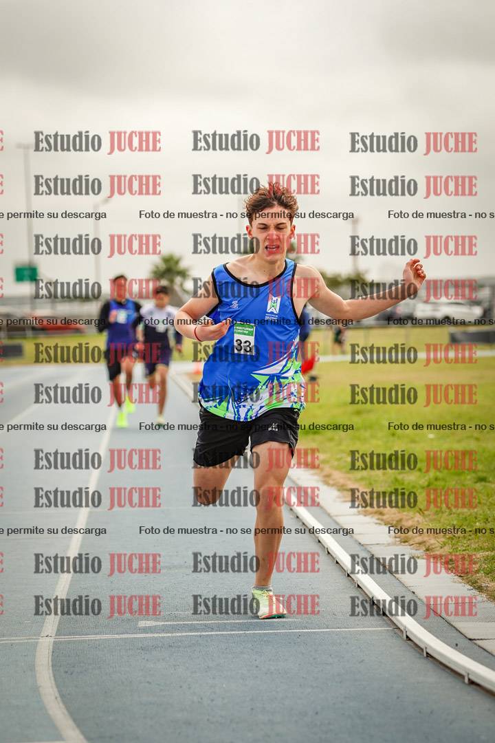 Fotos de los 600 m llanos de varones