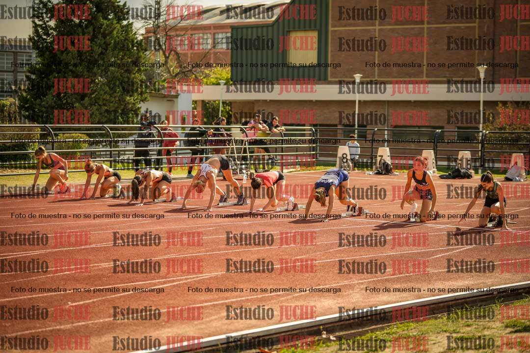 Fotos de los 100 m con vallas de mujeres
