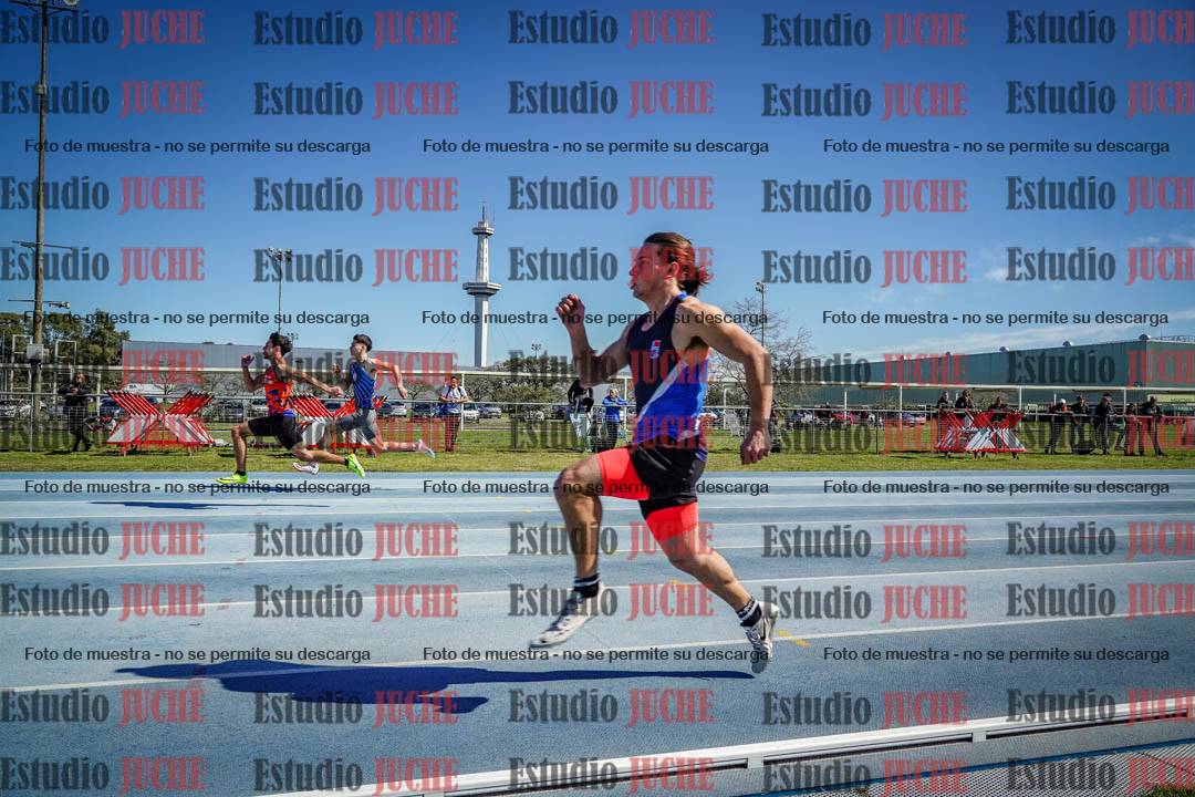 Fotos de los 100 m llanos de varones