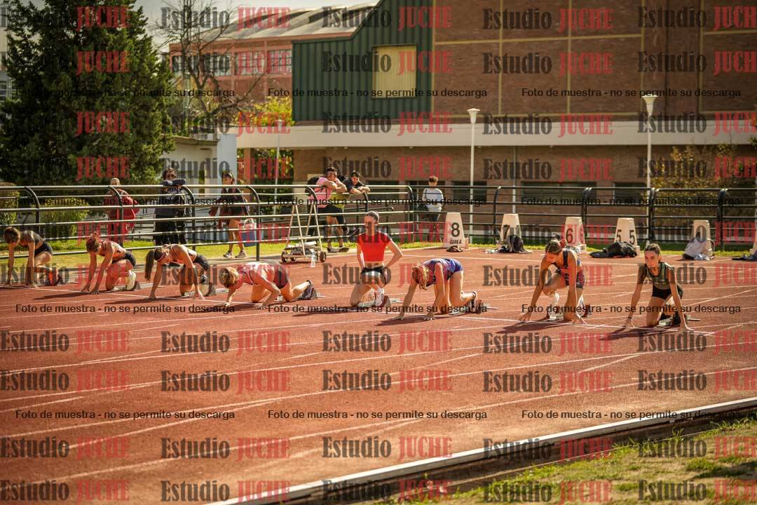 Fotos de los 100 m con vallas de mujeres