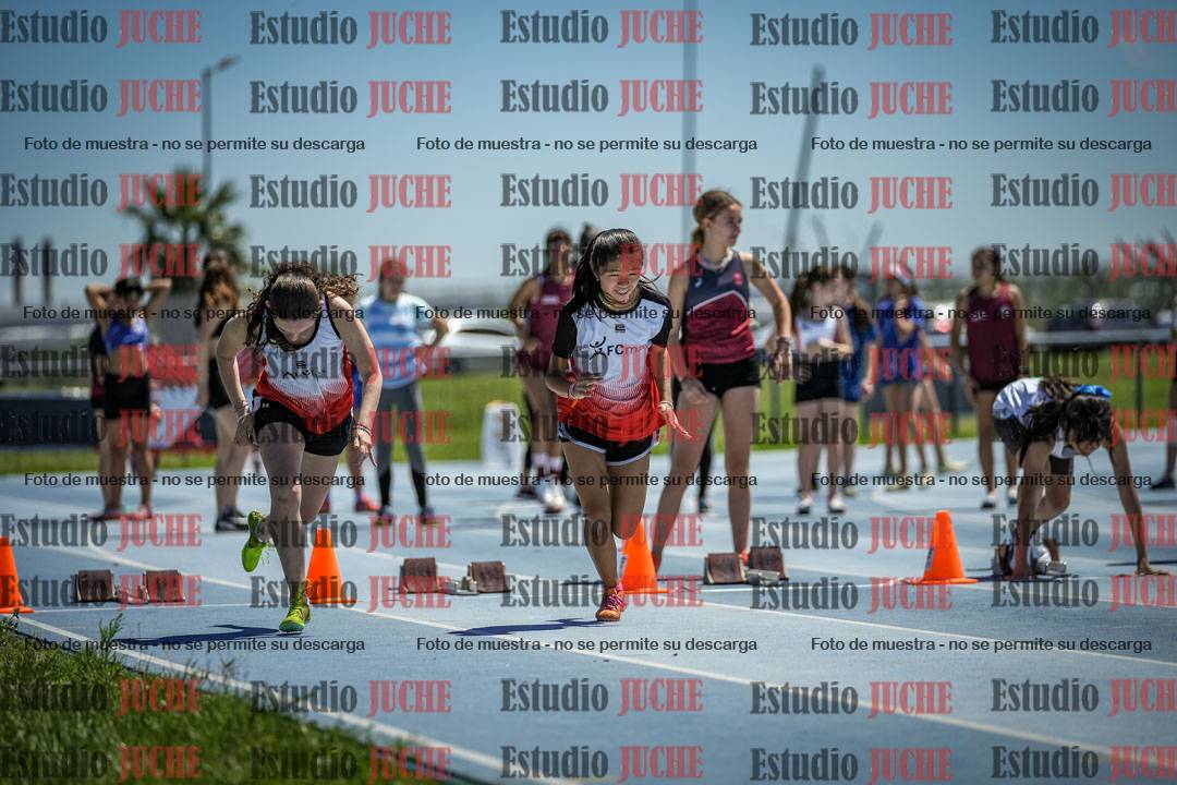 Fotos de los 80 m llanos de mujeres