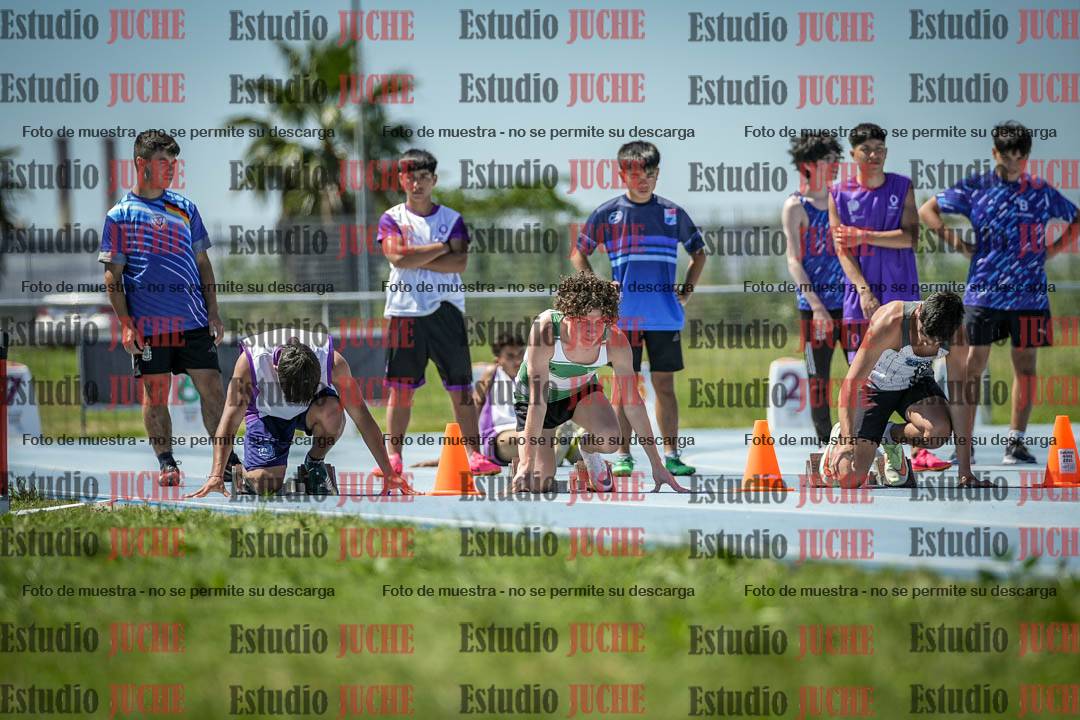 Fotos de los 80 m llanos de varones