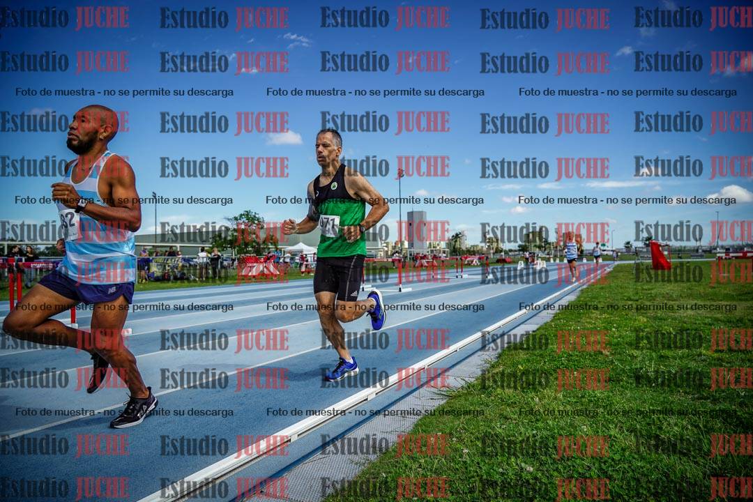 Fotos de los 1000 m llanos de varones