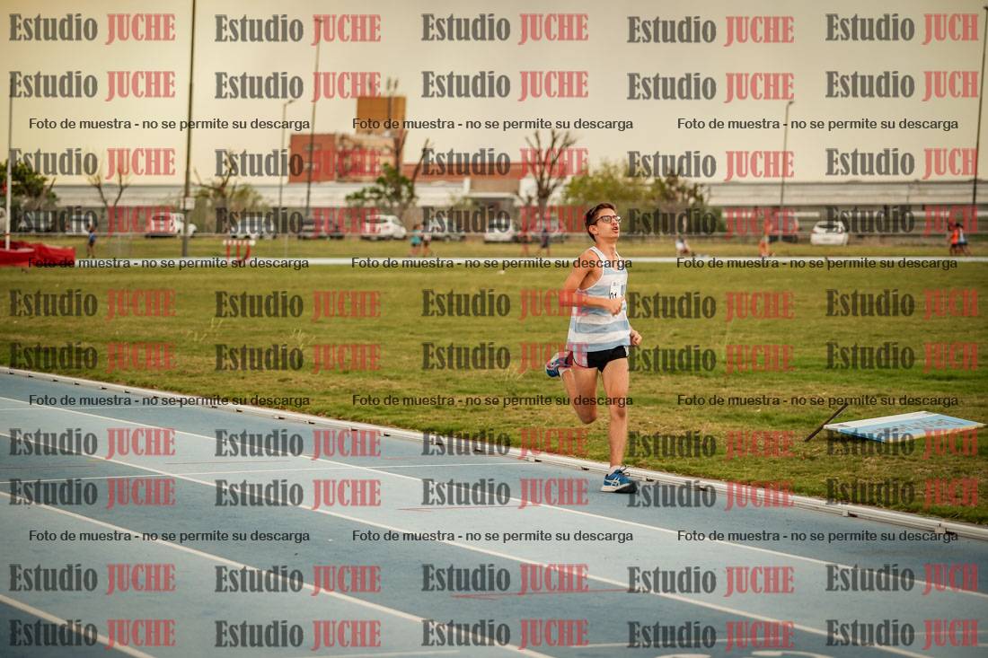 Fotos de los 600 m llanos de varones