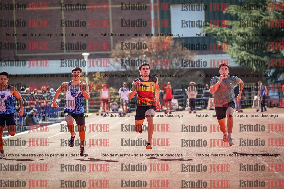 Fotos de los 100 m llanos de varones