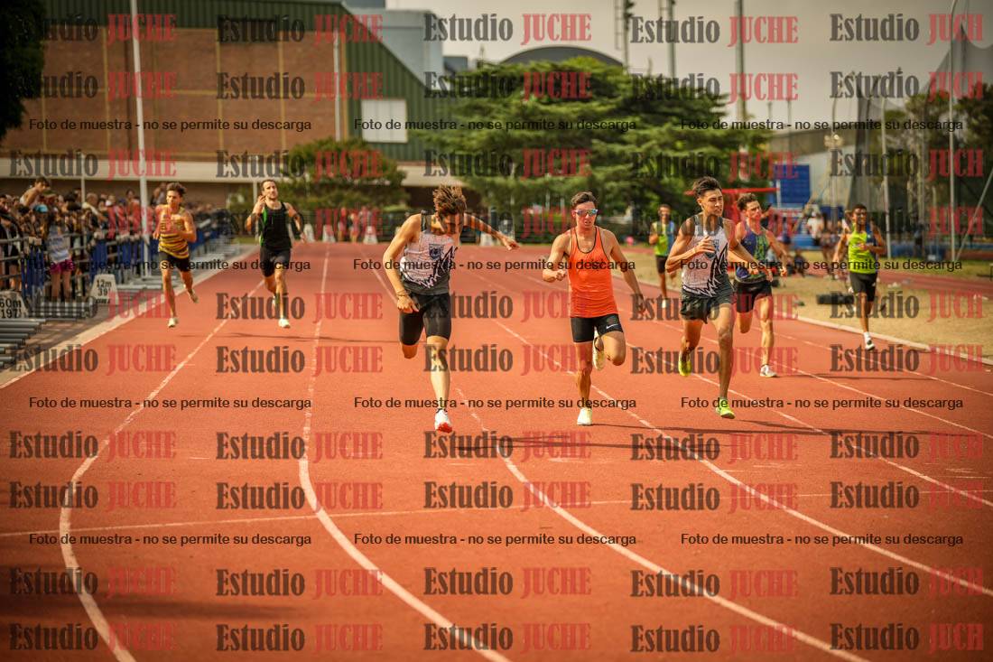 Fotos de los 400 m llanos de varones
