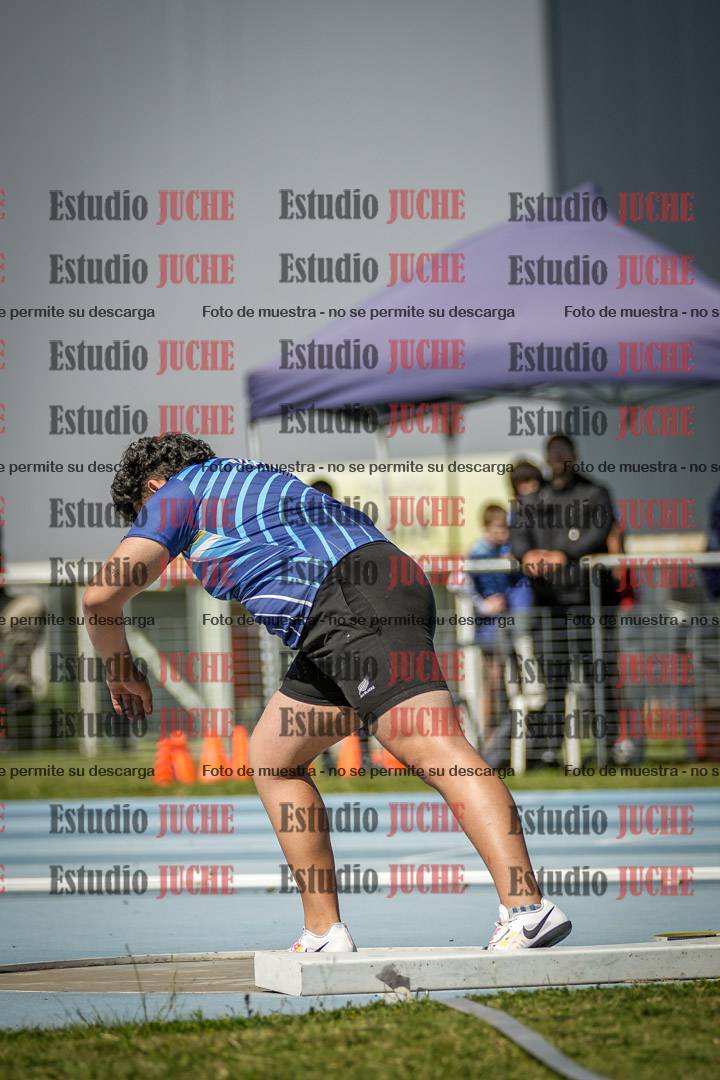 Fotos del lanzamiento de bala de varones