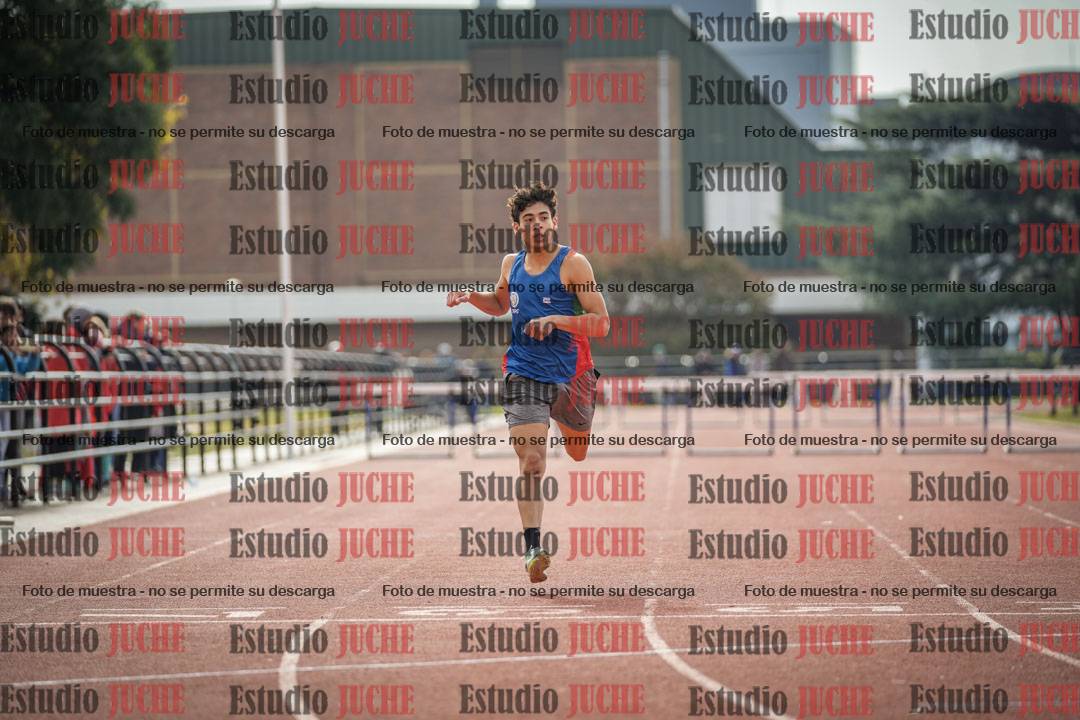 Fotos de los 400 m con vallas de varones