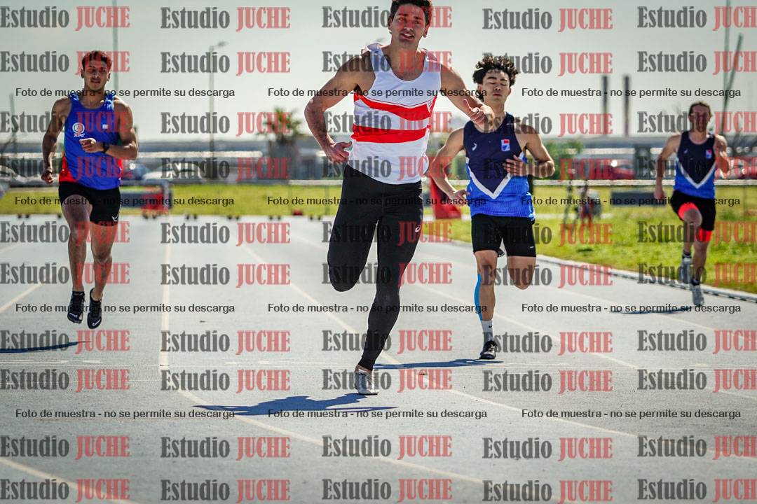 Fotos de los 100 m llanos de varones