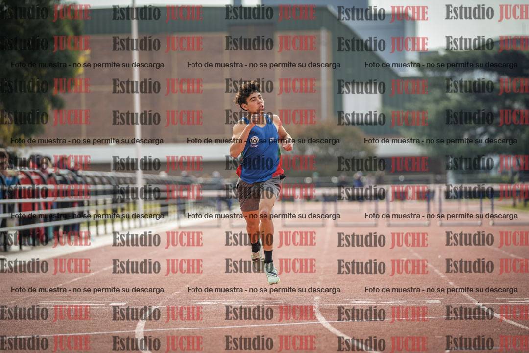 Fotos de los 400 m con vallas de varones
