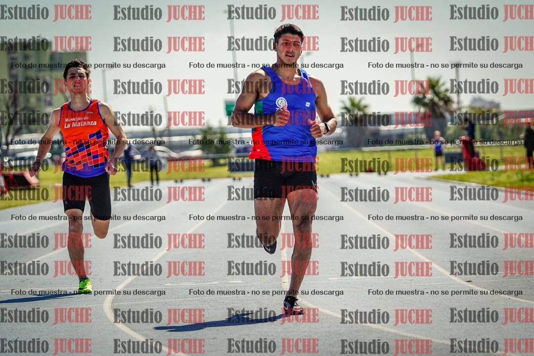 Fotos de los 100 m llanos de varones