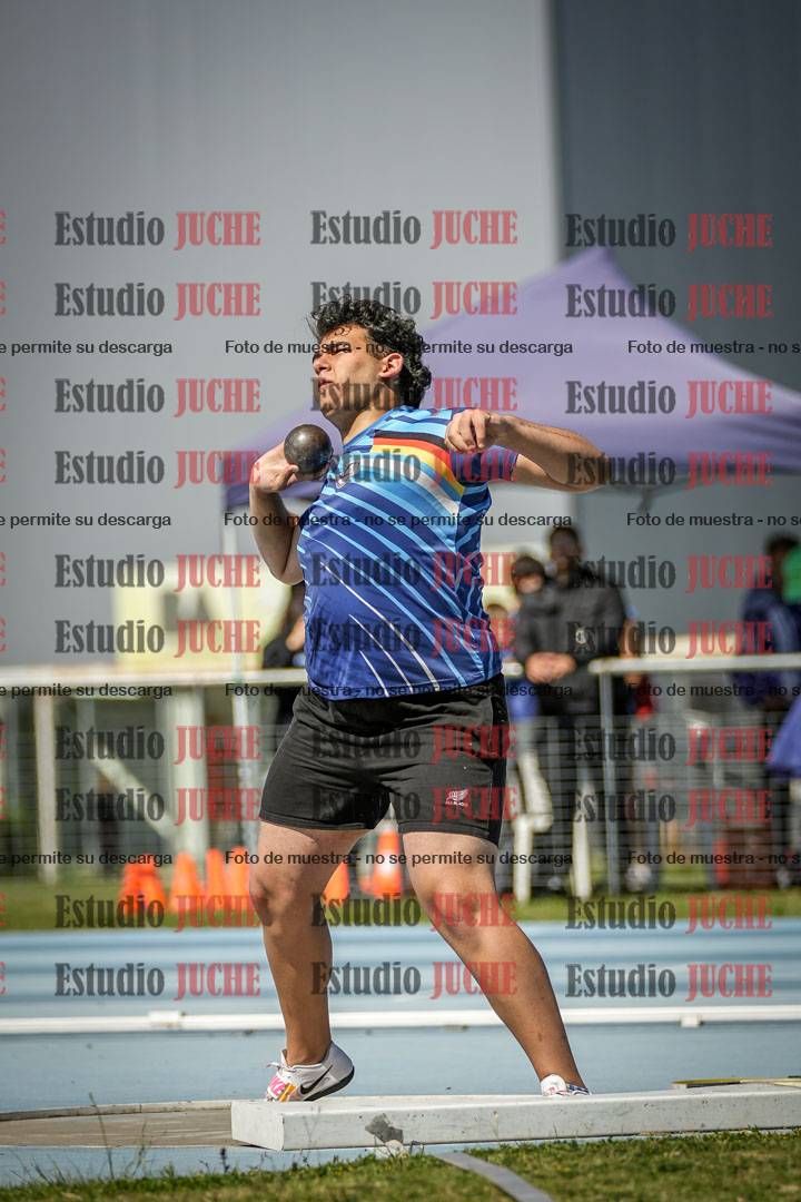 Fotos del lanzamiento de bala de varones