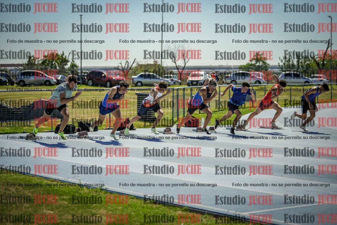 Fotos de los 110 m con vallas de varones - serie 1