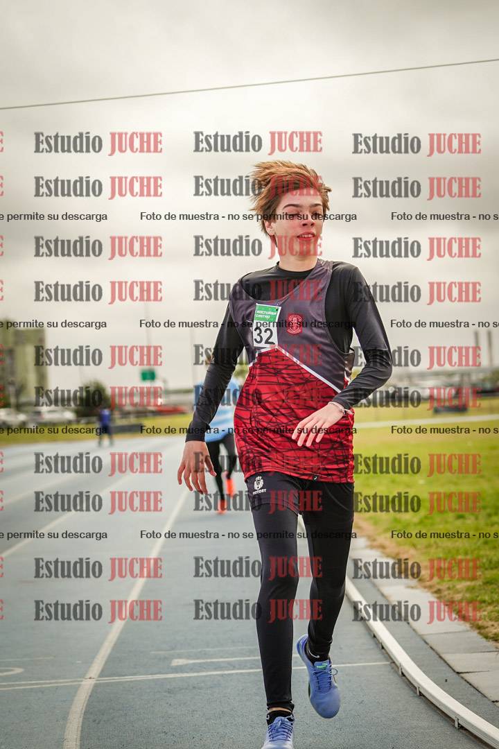 Fotos de los 600 m llanos de varones
