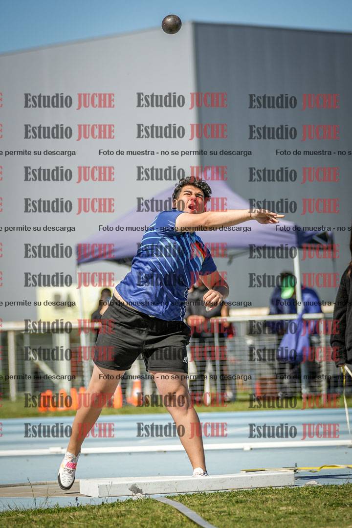 Fotos del lanzamiento de bala de varones