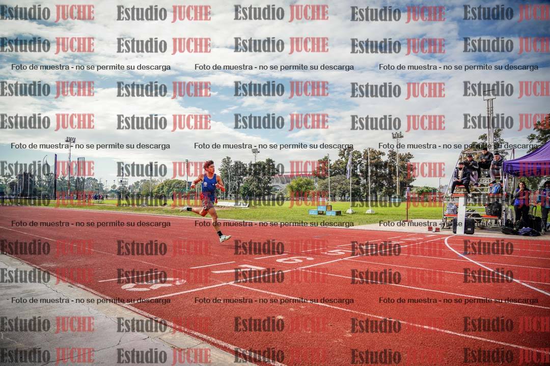 Fotos de los 400 m con vallas de varones