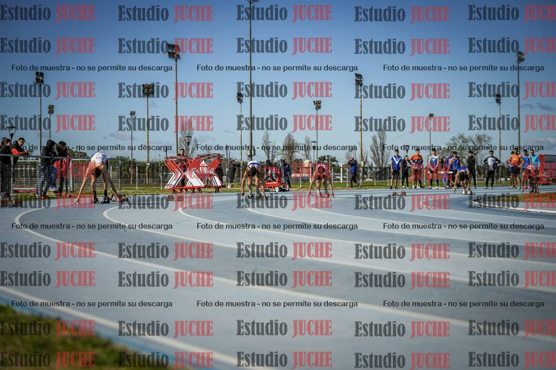 Fotos de los 200 m llanos de varones