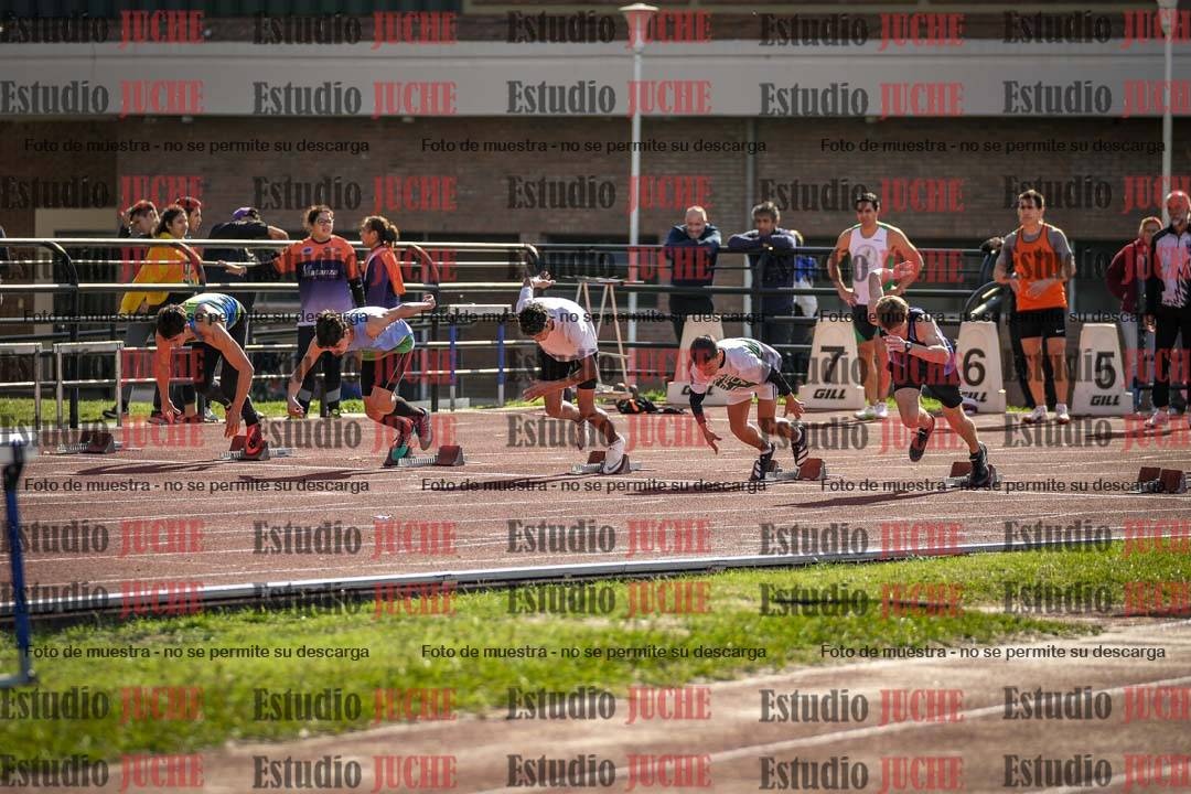 Fotos de los 100 m llanos de varones