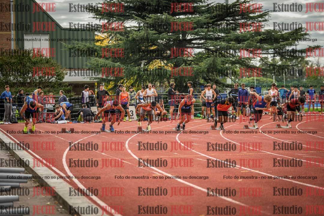 Fotos de los 100 m llanos de varones
