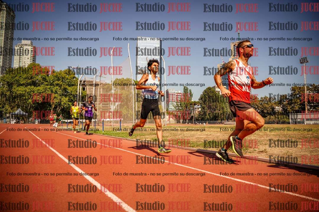 Fotos de los 3000 m llanos de varones