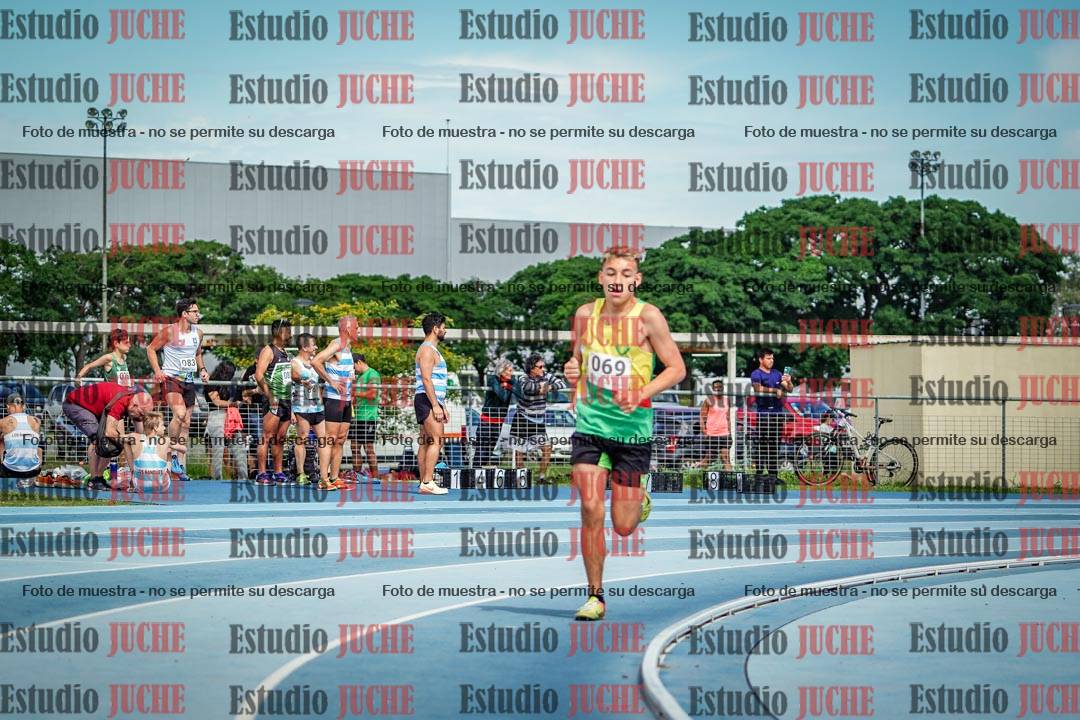 Fotos de los 1000 m llanos de varones